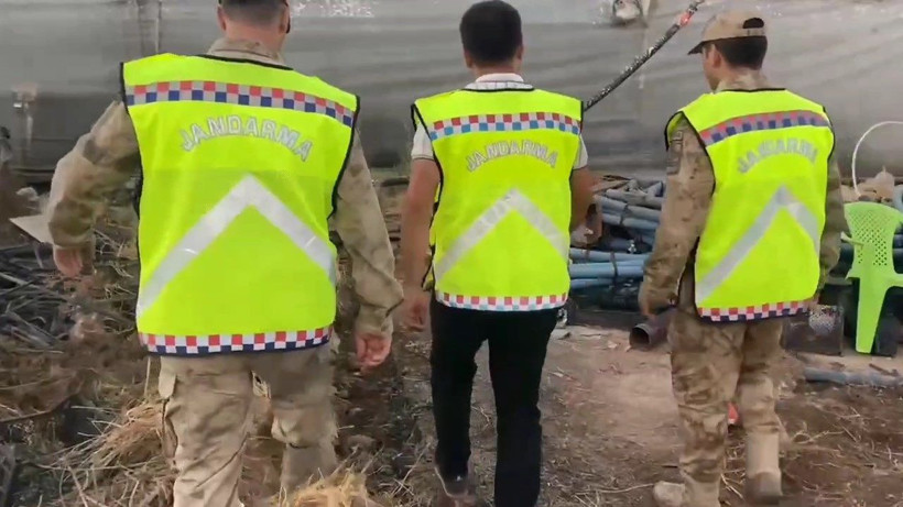 Kaçakçılara satılmak istenen 1500 yıllık mozaik ele geçirildi - Resim: 1