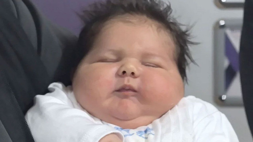 6 kilo 150 gram dünyaya geldi! "Türkiye’deki en büyük bebek" - Resim: 2