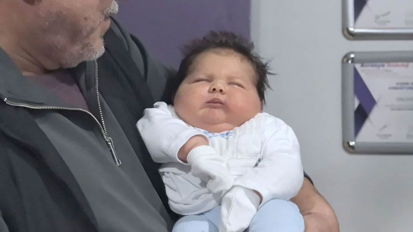 6 kilo 150 gram dünyaya geldi! "Türkiye’deki en büyük bebek" - Resim: 4
