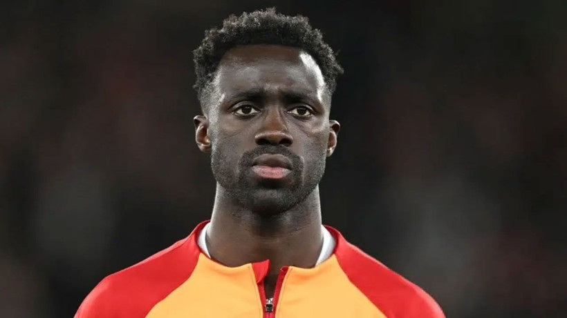 Galatasaray’ın yıldız ismi derbide kadroda yok! Taraftarı yıkan haber - Resim: 3