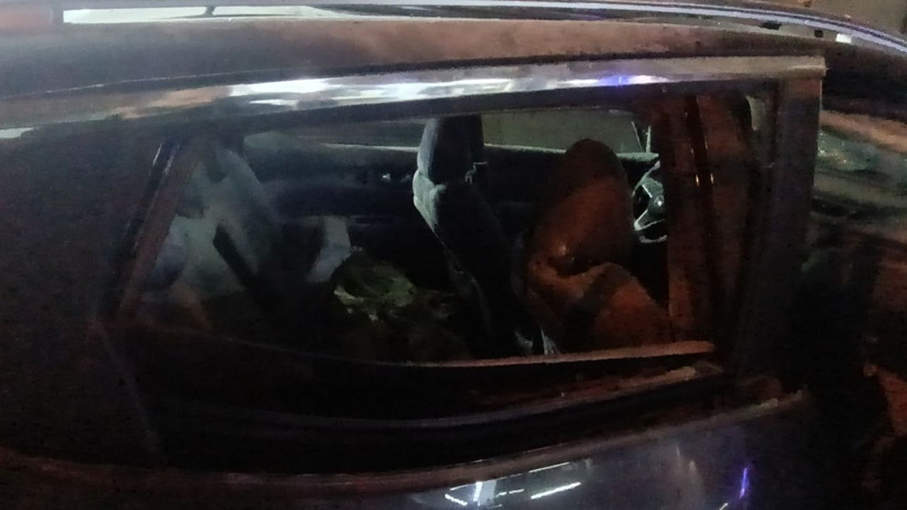 Otomobilde gaz sıkışması sonucu patlama: 1 yaralı - Resim: 2