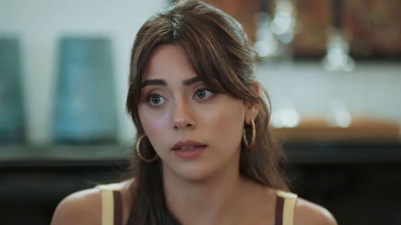 Kızılcık Şerbeti dizisinde bir dönem daha bitti! Kadro tamamen dağıldı - Resim: 3