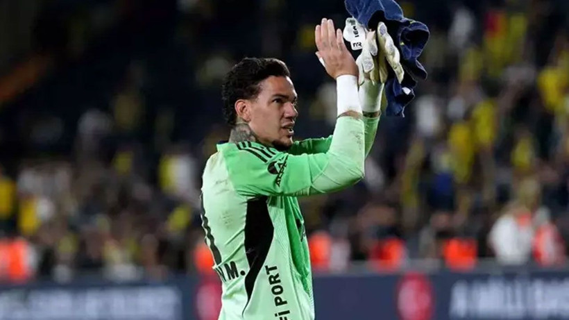 Fenerbahçe’de çok büyük Ederson krizi! Yıldız kaleci ile ilgili karar verildi - Resim: 1