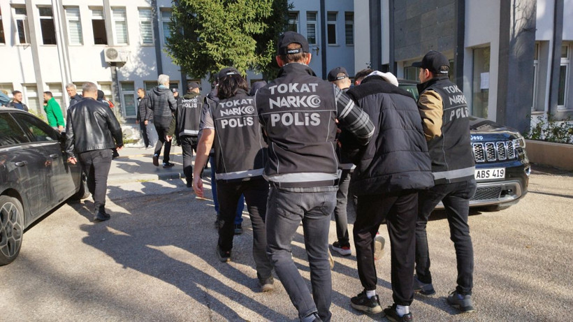 Tokat’ta uyuşturucu operasyonu: 3 tutuklama - Resim: 4