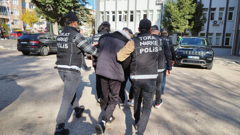 Tokat’ta uyuşturucu operasyonu: 3 tutuklama - Resim: 2