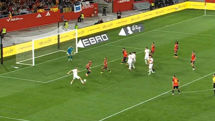 Barış Alper Yılmaz'dan İspanya maçında nefis röveşata! - Resim: 2