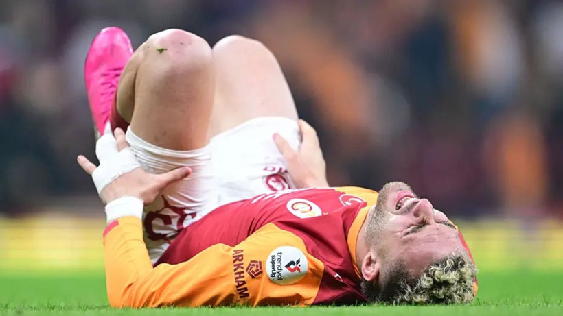 Trio ekibi birbirine girdi: Penaltı ve kırmızı kartlar! Galatasaray maçının önüne geçen pozisyon - Resim: 4