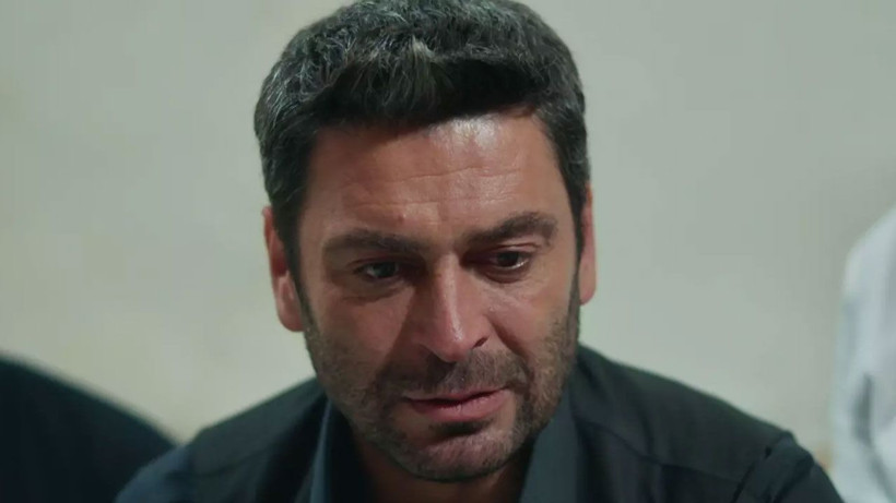 Uzak Şehir dizisinde şoka uğratan ayrılık kararı; Herkes bu sahneyi konuşuyor - Resim: 4