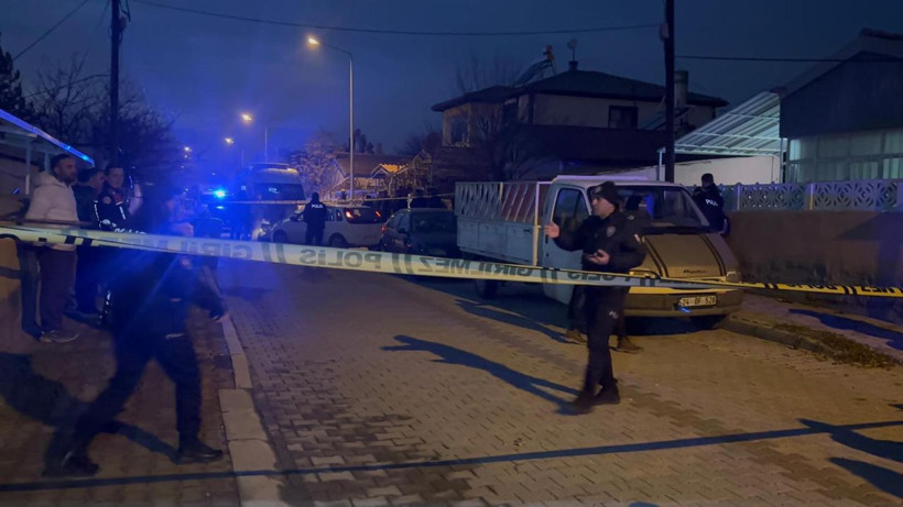 Erzincan’da baba ve oğlu evde ölü bulundu - Resim: 4