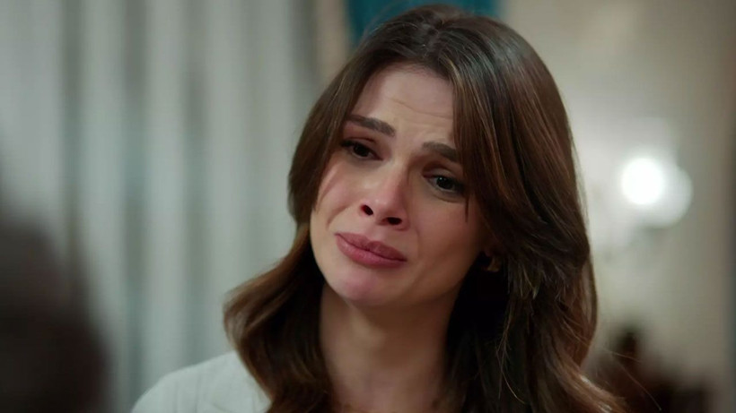 Uzak Şehir dizisinde ortalığı karıştıran sahne; Dizinin hayranları o anları izleyemedi - Resim: 1