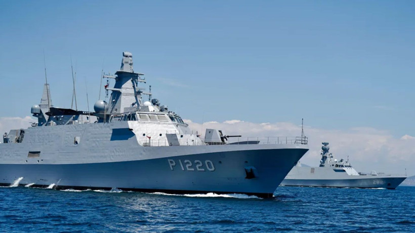 Türkiye ve Romanya tarihinde bir ilk: Muharip gemi satışını gerçekleştirdi - Resim: 1