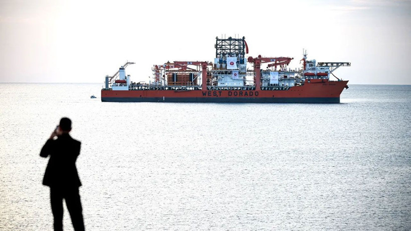 Enerji filosu genişliyor: Türkiye'nin 6. derin sondaj gemisi Mersin'de - Resim: 3