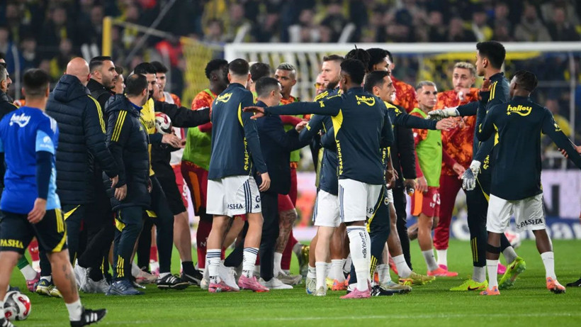 PFDK, derbi sonrası ceza yağdırdı: Mert Hakan Yandaş’a 3 maç, Metin Öztürk’e 2 milyon lira - Resim: 2