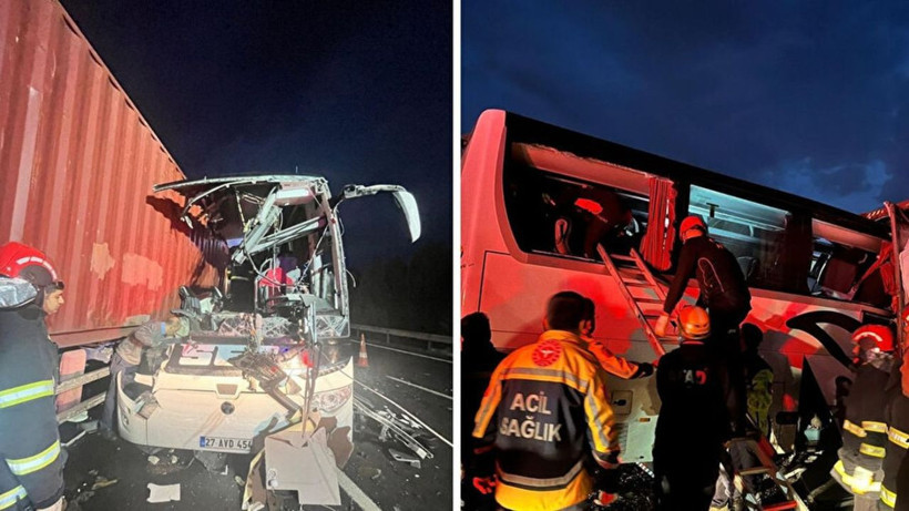Osmaniye'de katliam gibi kaza: Yolcu otobüsü TIR'a çarptı! 7 kişi hayatını kaybetti - Resim: 1