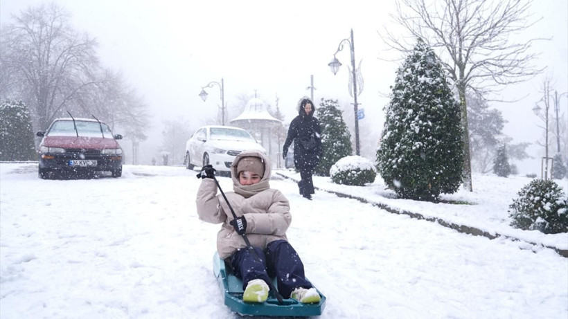 İstanbul için tarih verildi: Lapa lapa kar yağacak! - Resim: 1
