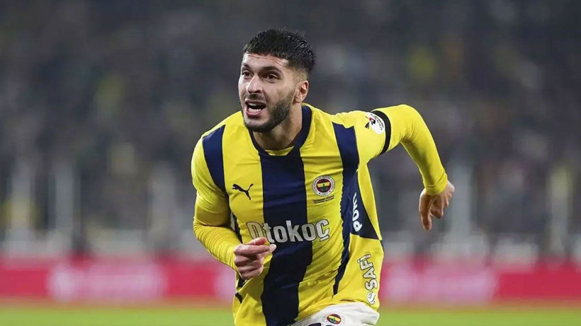 Oğuz Aydın Fenerbahçe ile yollarını ayırdı! Yıldız futbolcunun yeni adresi şaşkına çevirecek - Resim: 2