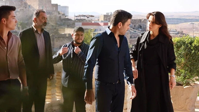 Uzak Şehir dizisinde büyük bir kriz var! Yeni bölümü bekleyenler şokta - Resim: 4