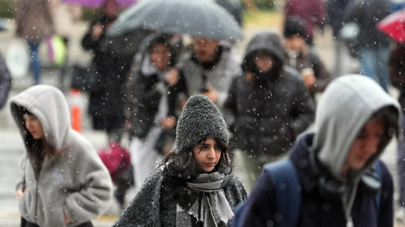 Meteoroloji uyarıları, trafikte son durum, eğitime ara: İstanbul'da kar yağışı ne kadar sürecek? - Resim: 2