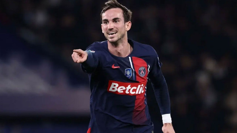 Galatasaray Fenerbahçe yenilgisini unutturacak! Taraftar bu transferi konuşuyor - Resim: 3