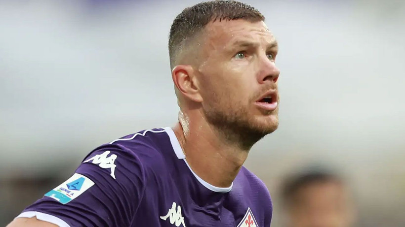 Ve yıldız futbolcu Edin Dzeko geri dönüyor; Transferde sürpriz gelişme - Resim: 1