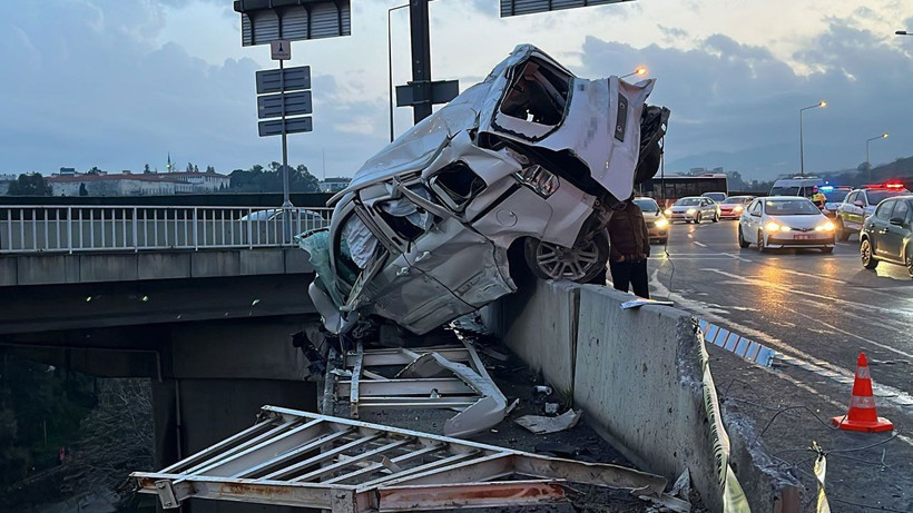 İzmir'deki feci kazanın görüntüleri ortaya çıktı - Resim: 3