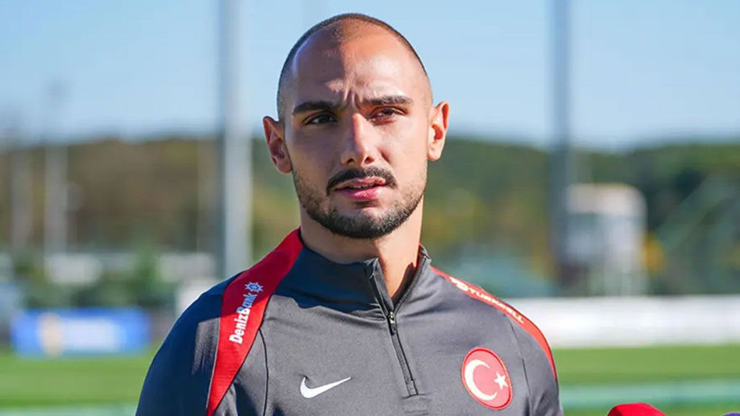 Galatasaray'ın yıldız ismi ezeli rakibe gidiyor; Süper Lig'in liderinde olay ayrılık - Resim: 2