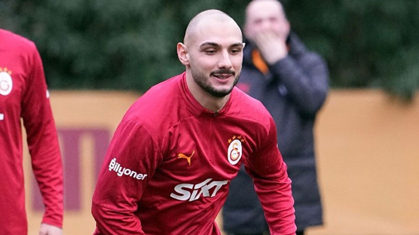 Galatasaray'ın yıldız ismi ezeli rakibe gidiyor; Süper Lig'in liderinde olay ayrılık - Resim: 3