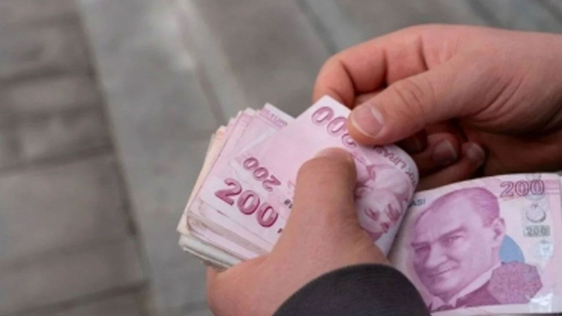 Emekli maaşlarına seyyanen zam müjdesi geldi; Tarih verip açıkladı - Resim: 2