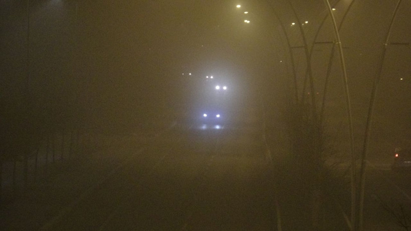 Çankırı'da etkili olan sis görüş mesafesini 50 metreye düşürdü - Resim: 2