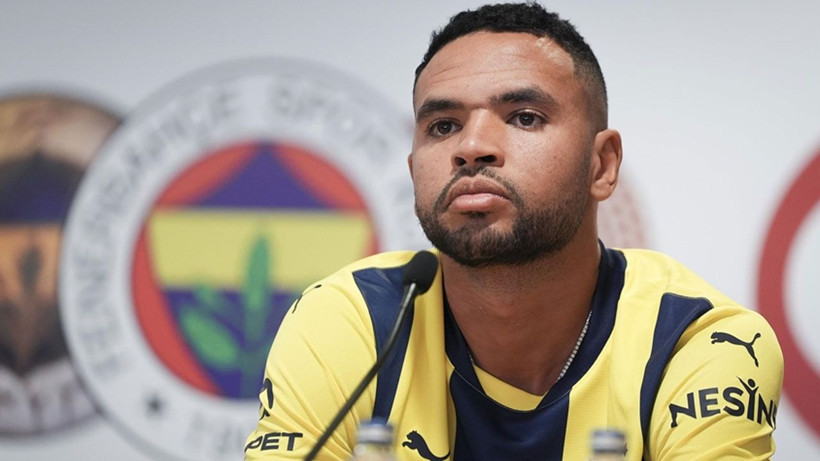 Fenerbahçe'de bir dönem daha sona erdi! En-Nesyri takım arkadaşları ile tek tek vedalaştı - Resim: 1