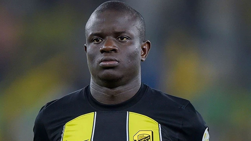 Süper Ligde sürpriz! N'Golo Kante, Fenerbahçe'de - Kanarya yıldız futbolcuyu resmen açıkladı - Resim: 1