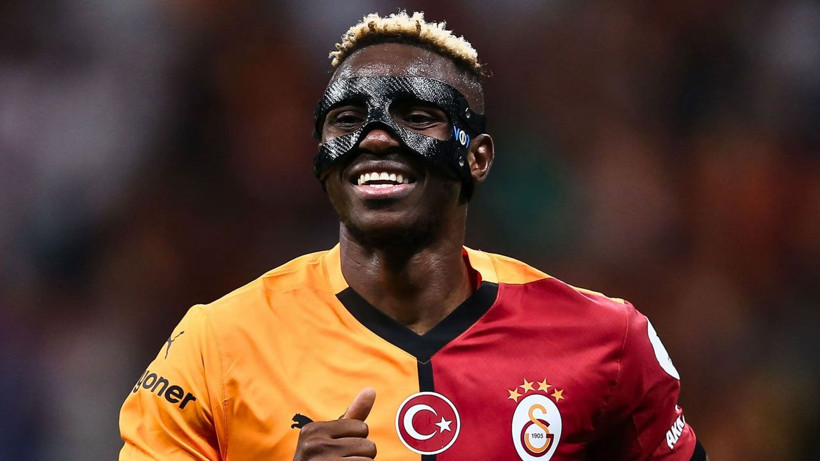 Victor Osimhen Okan Buruk'un yanında söyledi! Galatasaray camiasını yıkan sözler - Resim: 3