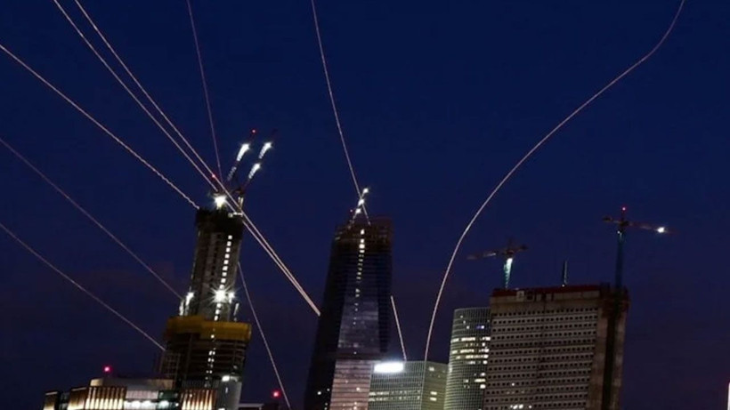 Demir Kubbe yetersiz kaldı: İsrail'de birçok nokta vuruldu - Resim: 1