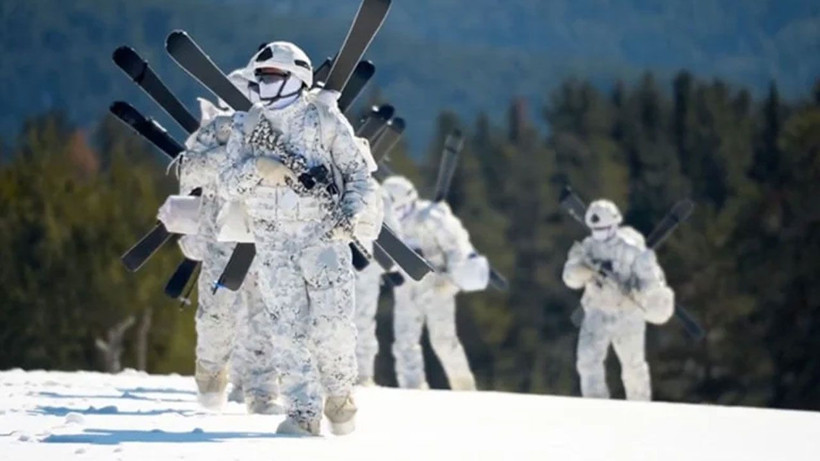 Komandolar Sarıkamış’ta zorlu kış eğitiminde - Resim: 1