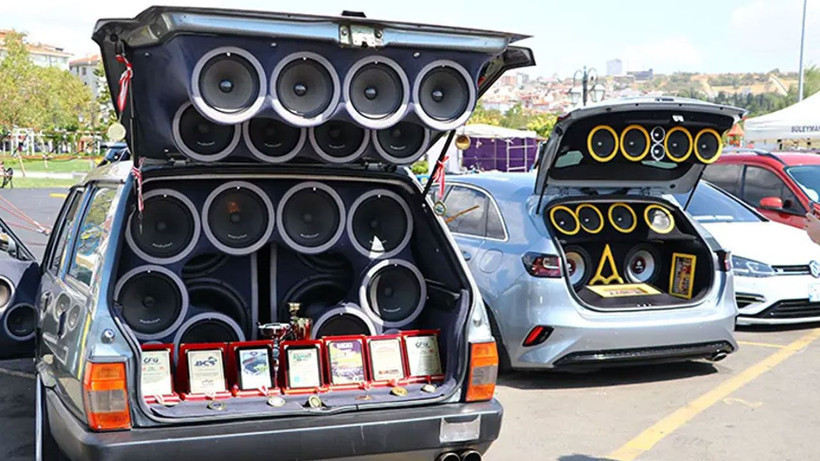 Aracında ekran, jant, hoparlör olanlar dikkat! 1 Nisan'a kadar süre verilmişti - Resim: 1