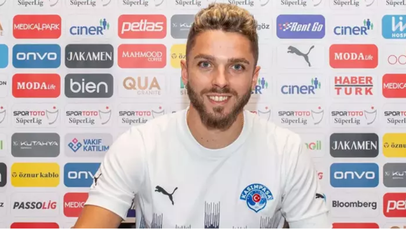 Süper Lig'de biten tüm transferler listesi; İşte yaz transfer dönemine damga vuran isimler - Fotoğraf: 138