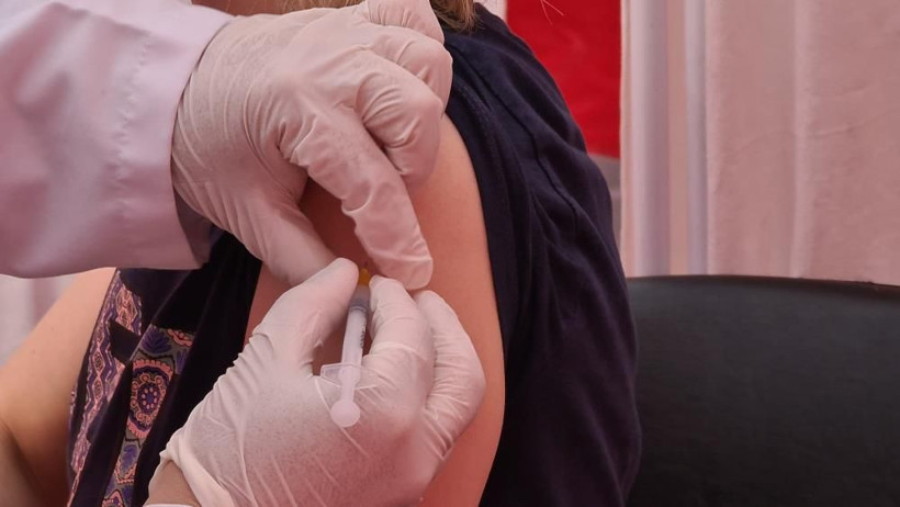 Sinovac'ın geliştirdiği CoronaVac aşısının etkinliği ne kadar sürüyor? - Resim: 2