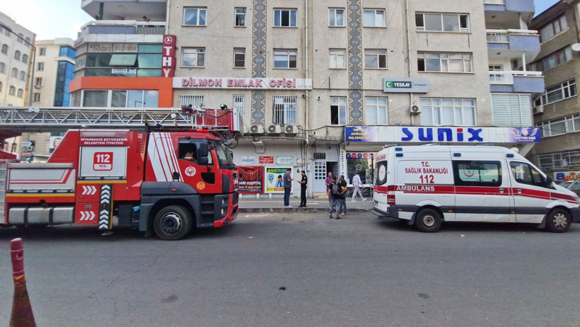 Polis, kayıp olan Esranur’u bulmak için iş yerine itfaiye merdiveniyle girdi - Resim: 1