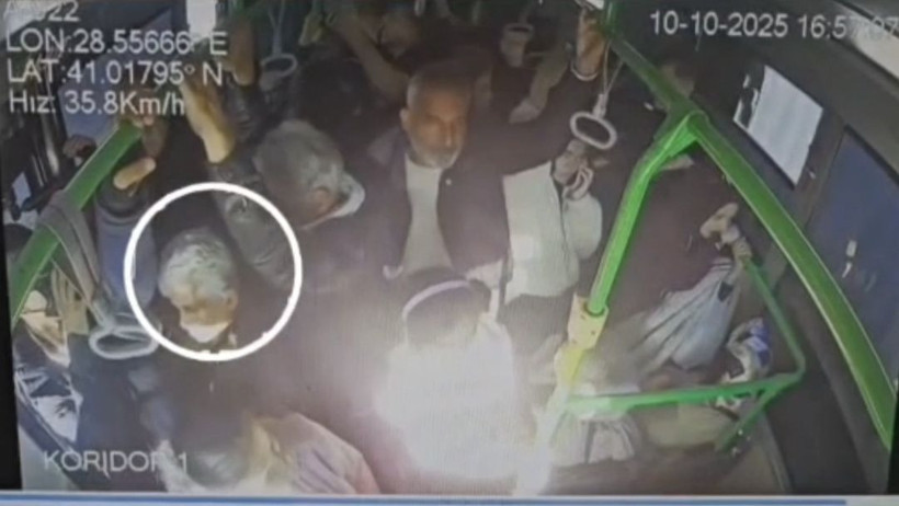 Büyükçekmece'de otobüste yankesicilik kamerada - Resim: 2