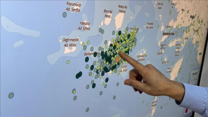 Gözler iki ilçede! Profesör açıkladı! Depremler Santorini'deki gibi: Magma hareketi tetikliyor - Resim: 2