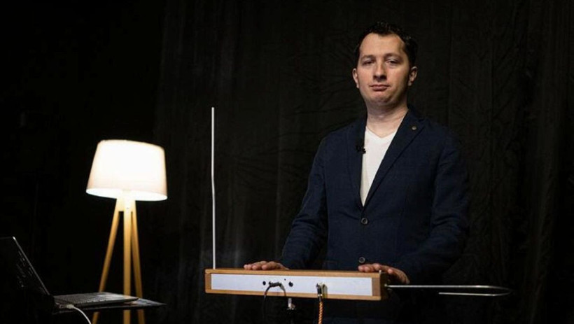 Dünyanın ilk temassız enstrümanı: Theremin - Resim: 2