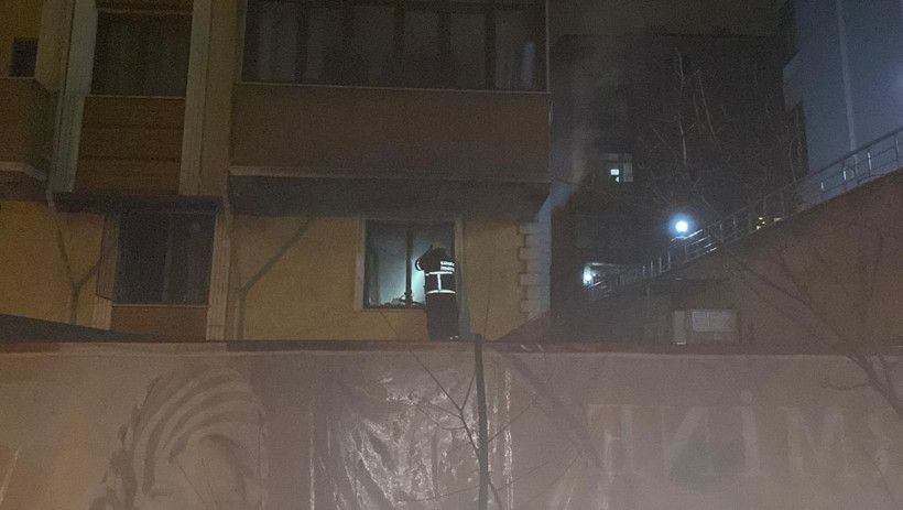 Isıtıcının üzerinde unutulan çakmak gazı patladı - Resim: 3