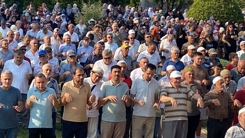 Orman yangınlarının sürdüğü Karabük’te yağmur duası - Resim: 2
