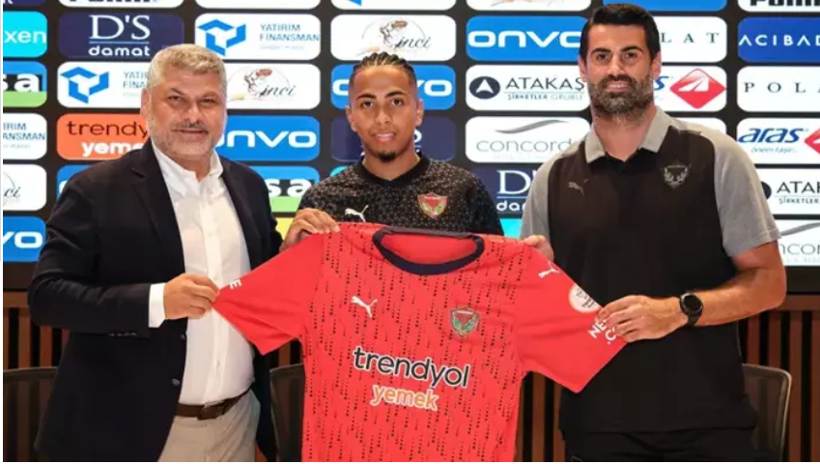 Süper Lig'de biten tüm transferler listesi; İşte yaz transfer dönemine damga vuran isimler - Fotoğraf: 9