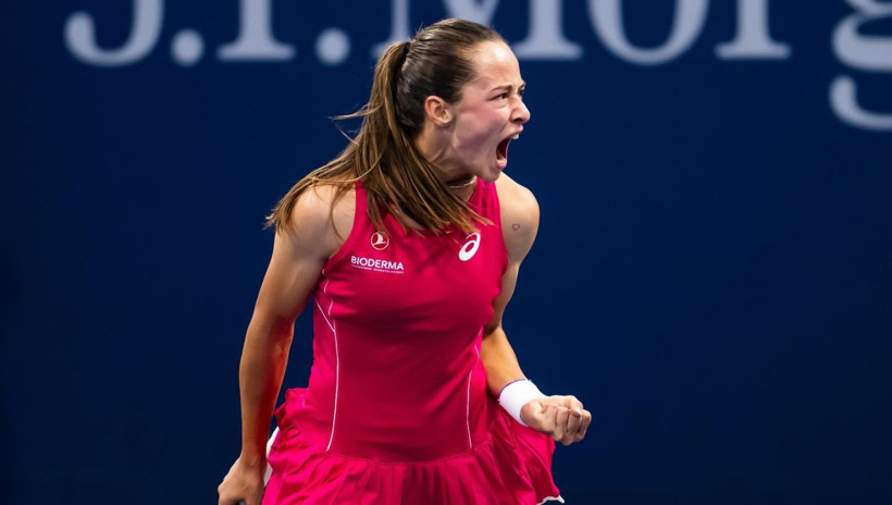 Zeynep Sönmez tarihe geçti: Dünya 11 numarasını mağlup etti! - Resim: 1