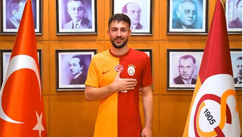 Süper Lig'de biten tüm transferler listesi; İşte yaz transfer dönemine damga vuran isimler - Fotoğraf: 142