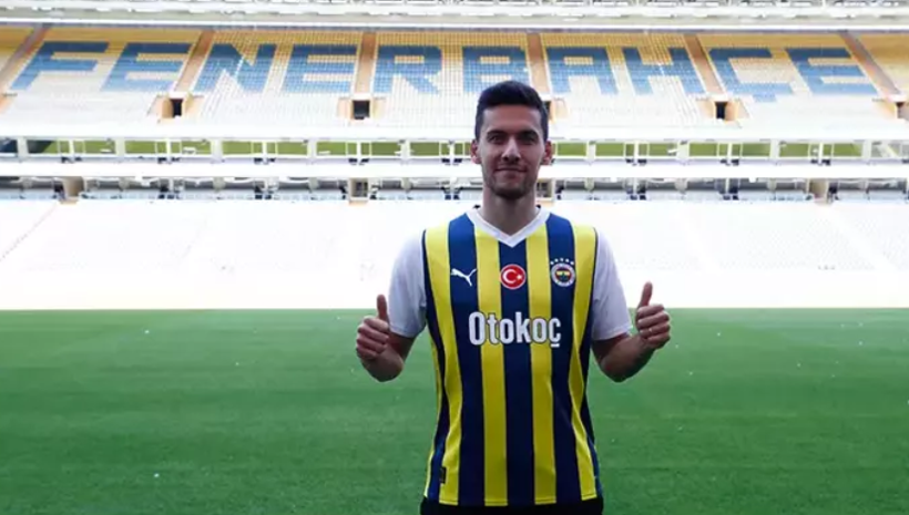 Süper Lig'de biten tüm transferler listesi; İşte yaz transfer dönemine damga vuran isimler - Fotoğraf: 152