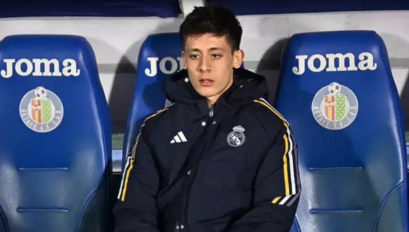 Real Madrid'e Devler Ligi'nden güle güle! Arda Güler oyuna hiç girmedi... 'Seni zavallı iğrenç palyaço!' - Resim: 4