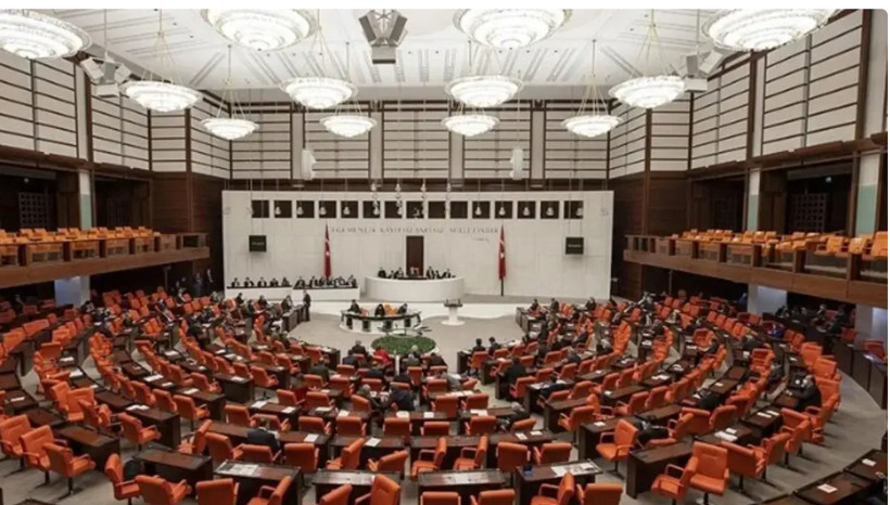 Son seçim anketi sonuçları: Mansur Yavaş'ın istifası sonrası hangi parti yükselişte? - Fotoğraf: 6