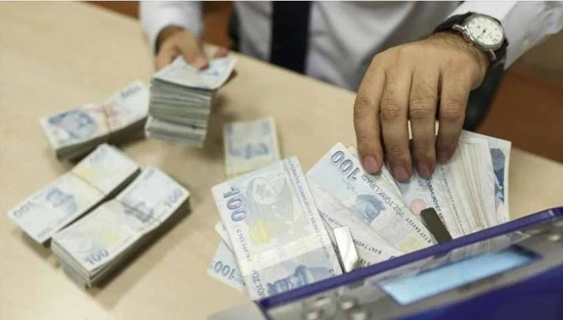 Emekli ve memurlar için yeni dönem! Ek gösterge, zam, giyim yardımı, bayram ikramiyesi... - Resim: 2